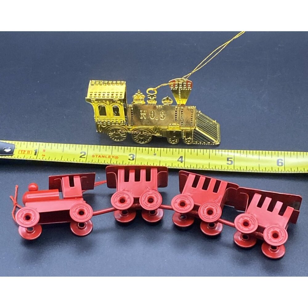Lot 2 Vintage Metal Train Ornaments Red 4-Car Magnetic Gold Brass Locomotive - Picture 9 of 9